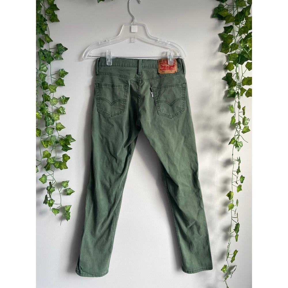 🌿 Levi’s 511 Army Green Mid Rise Skinny Jeans